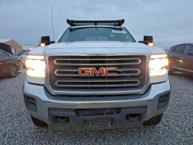 GMC Sierra K3500 Image 4