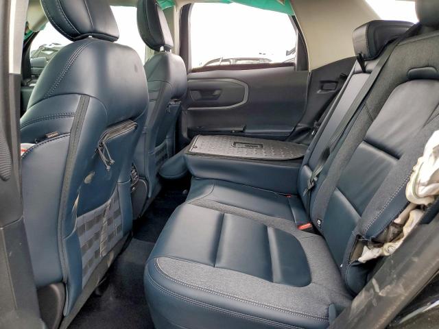 Ford Bronco Outer Banks Image 9