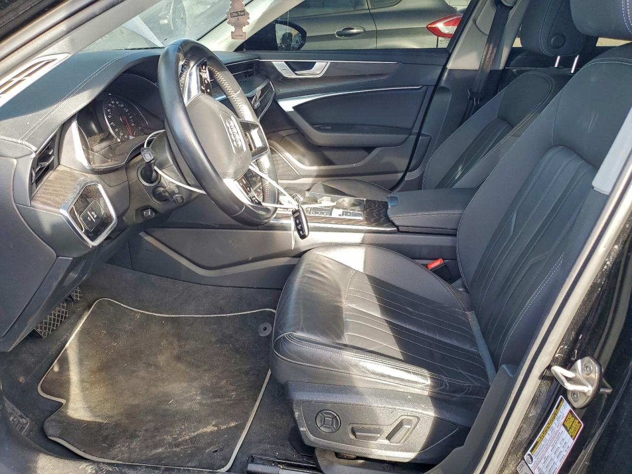 Audi A6 Premium Image 12