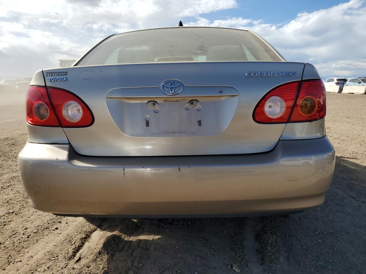 Toyota Corolla Ce Image 2