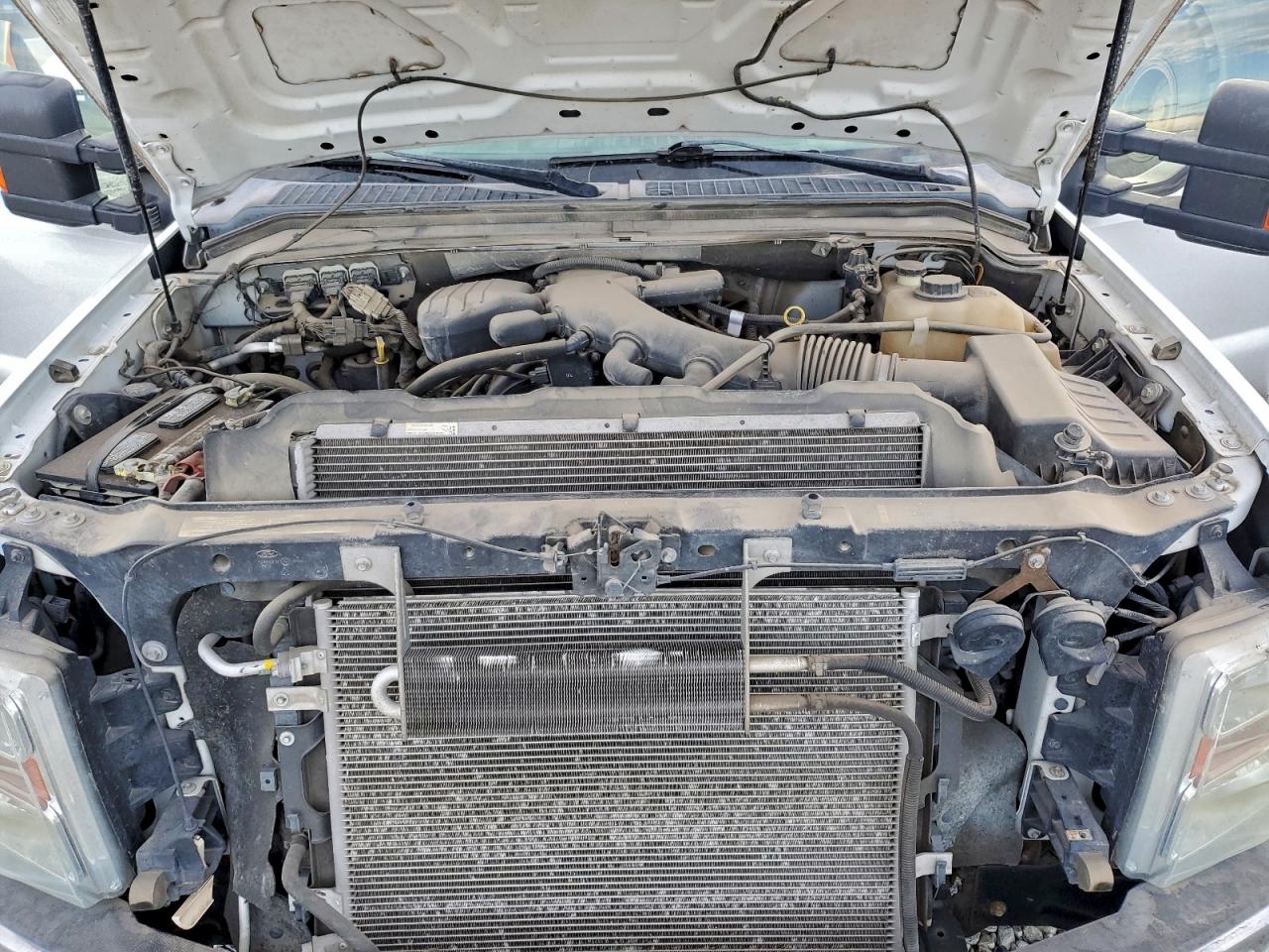 Ford F-350 Super Duty Image 4