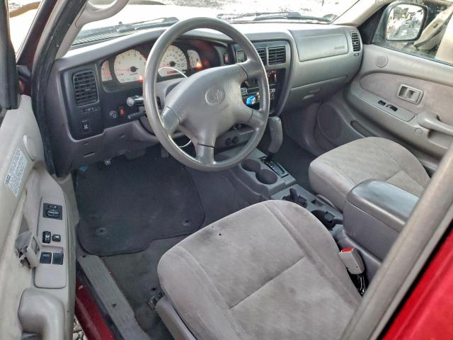 Toyota Tacoma Xtracab Prerunner Image 7