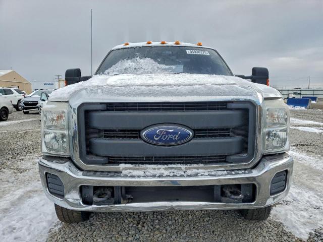 Ford F-350 Super Duty Image 11