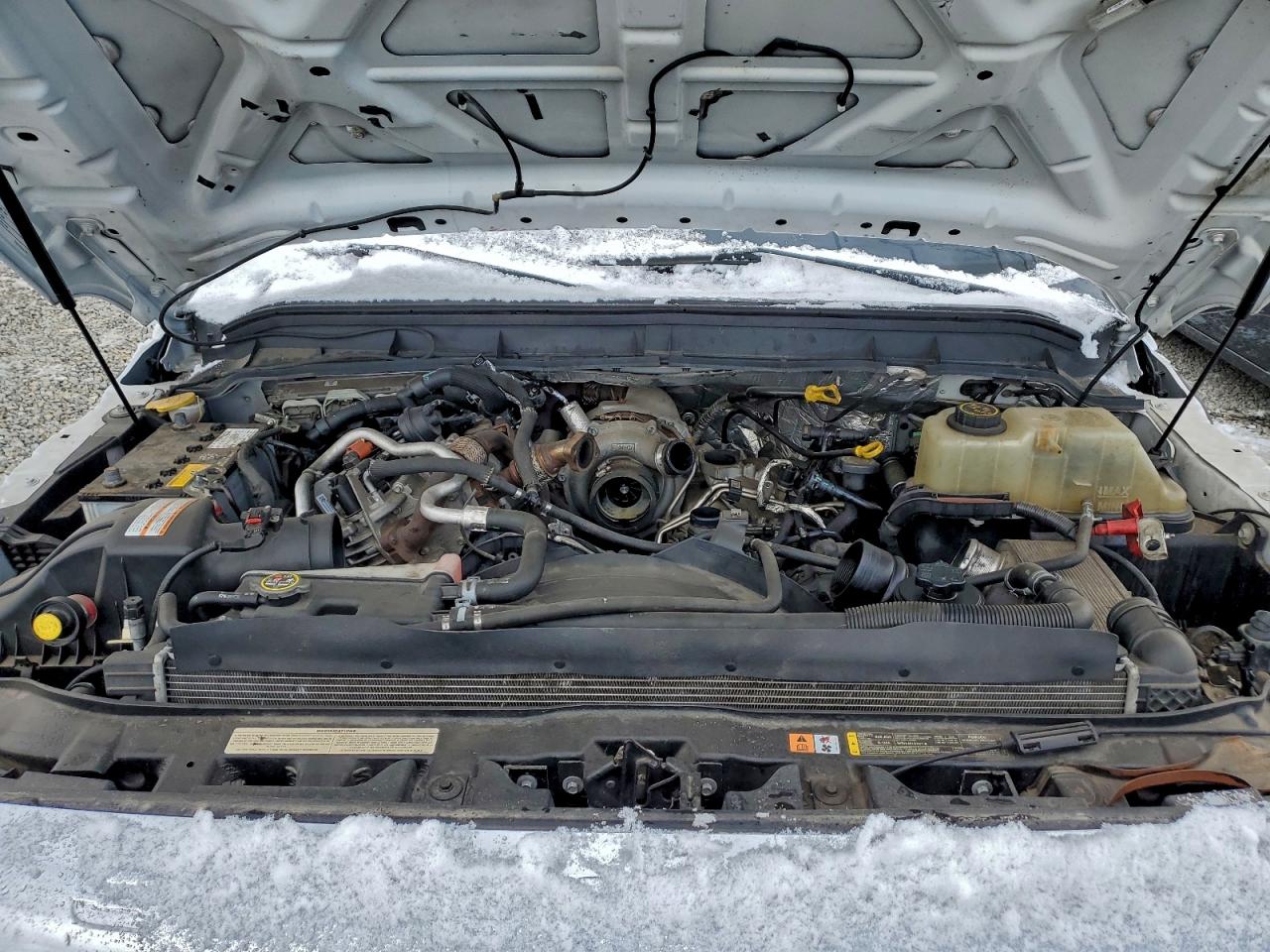 Ford F-350 Super Duty Image 12