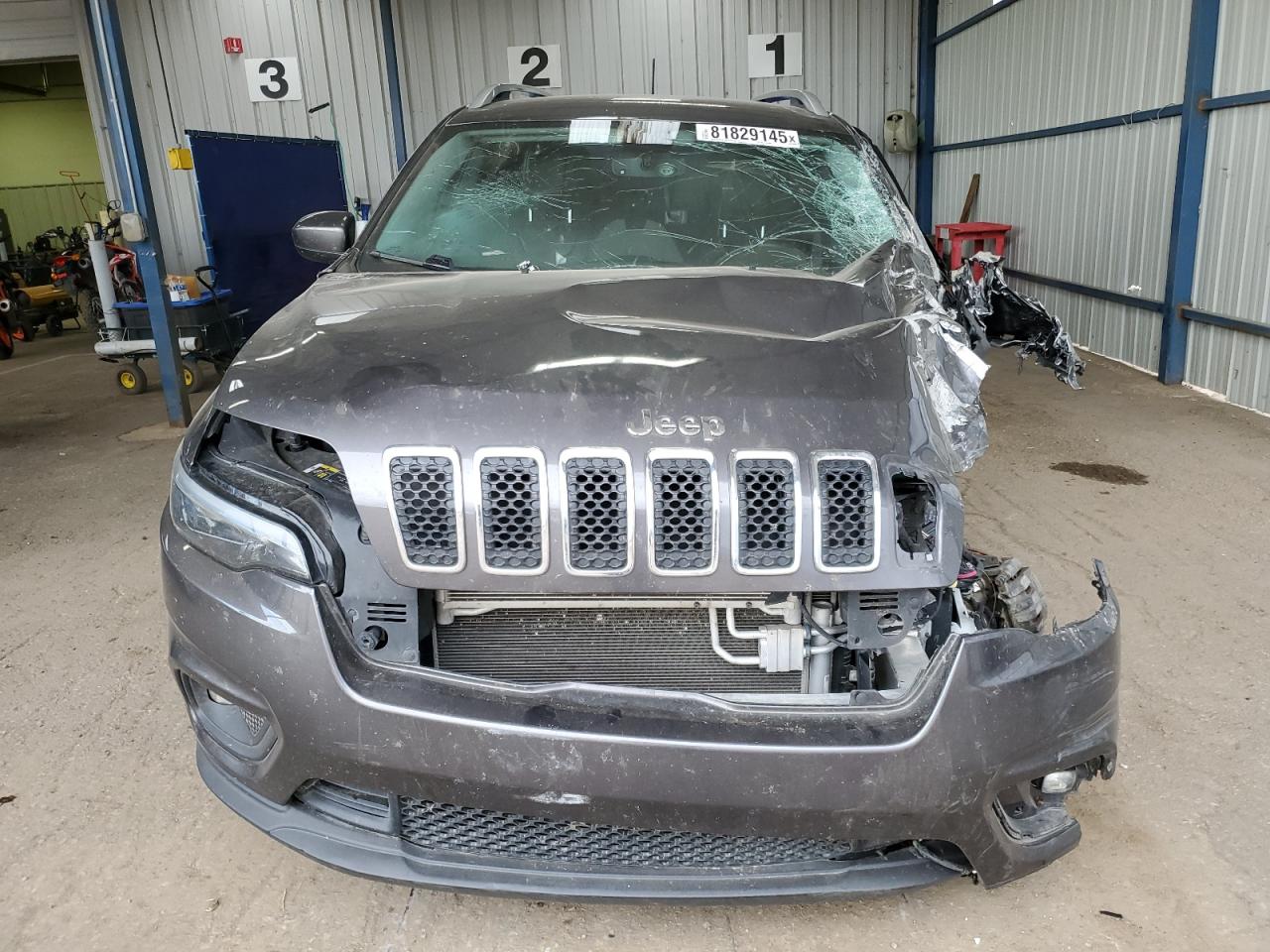 Jeep Grand Cherokee Latitude Plus Image 7