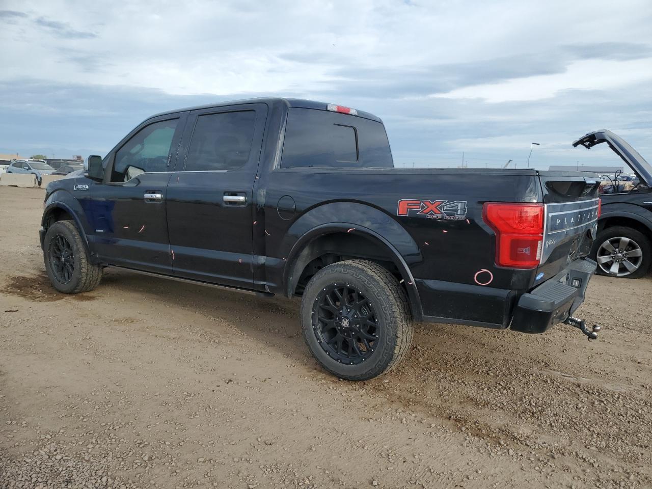 Ford F-150 Supercrew Image 3