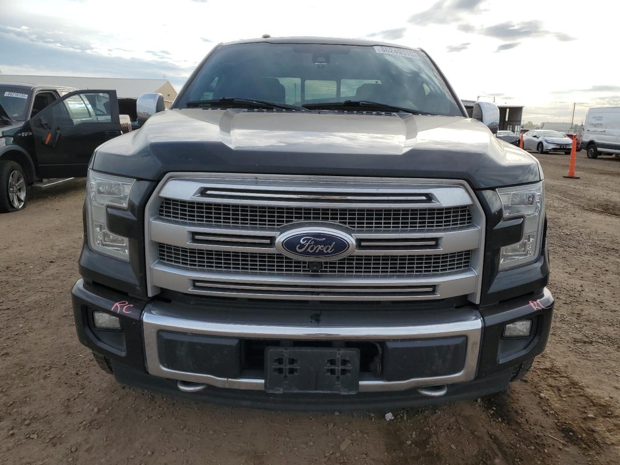 Ford F-150 Supercrew Image 6