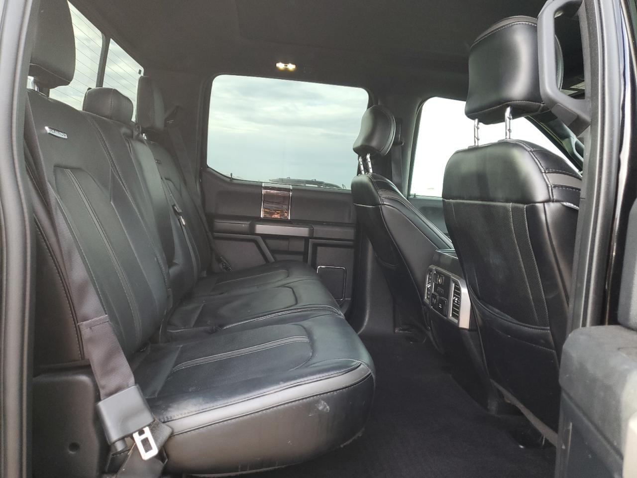 Ford F-150 Supercrew Image 7