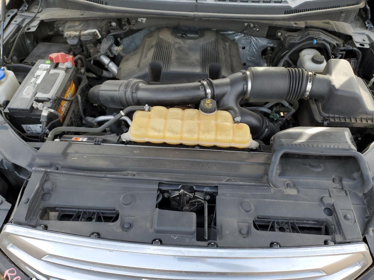 Ford F-150 Supercrew Image 10