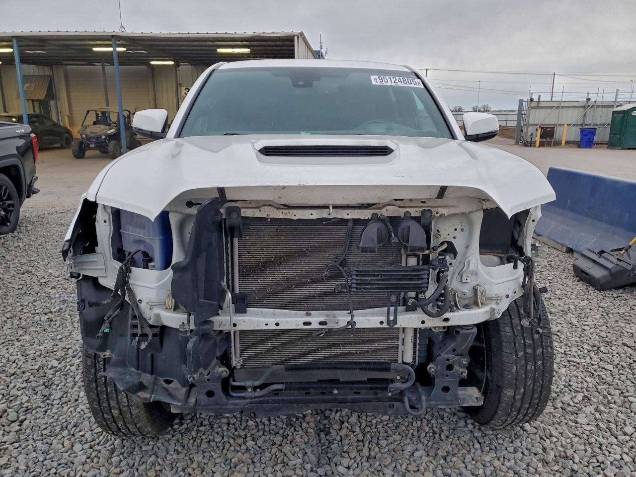 Toyota Tacoma Double Cab Image 6