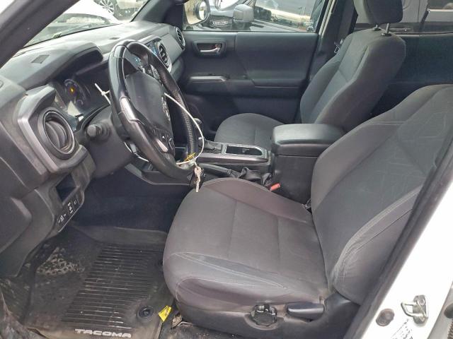 Toyota Tacoma Double Cab Image 5