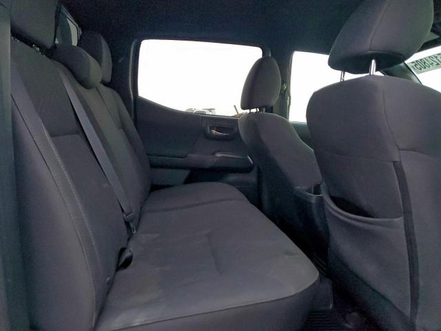 Toyota Tacoma Double Cab Image 12