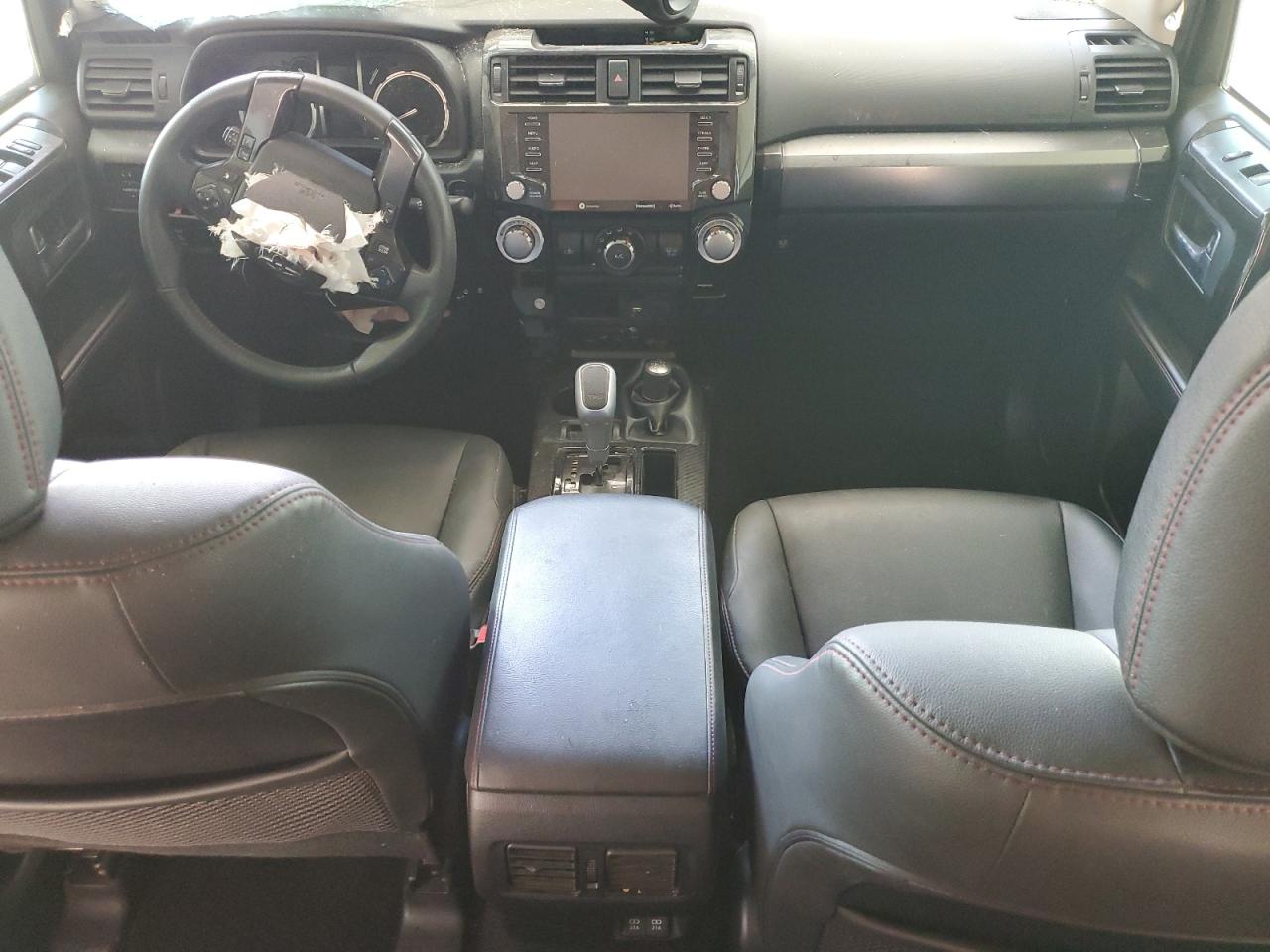 Toyota 4Runner Sr5 Premium Image 4