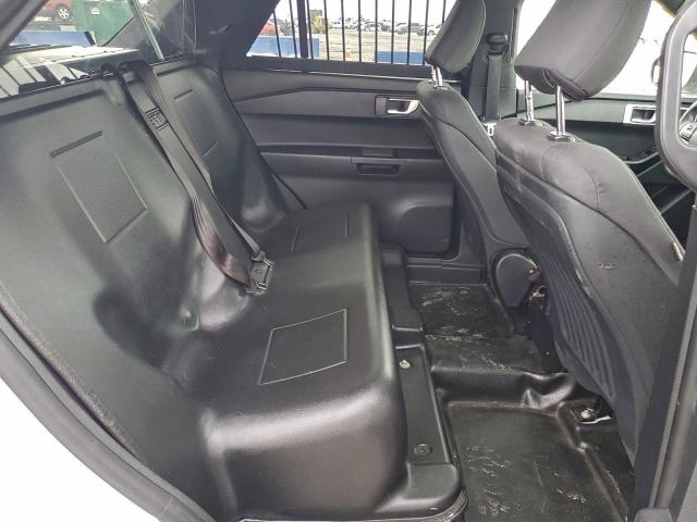 Ford Explorer Police Interceptor Image 11