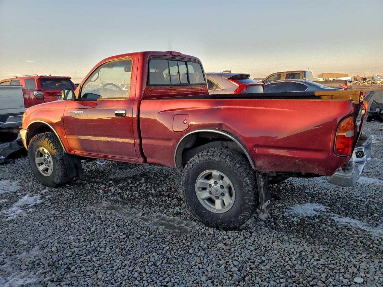 Toyota Tacoma Image 3