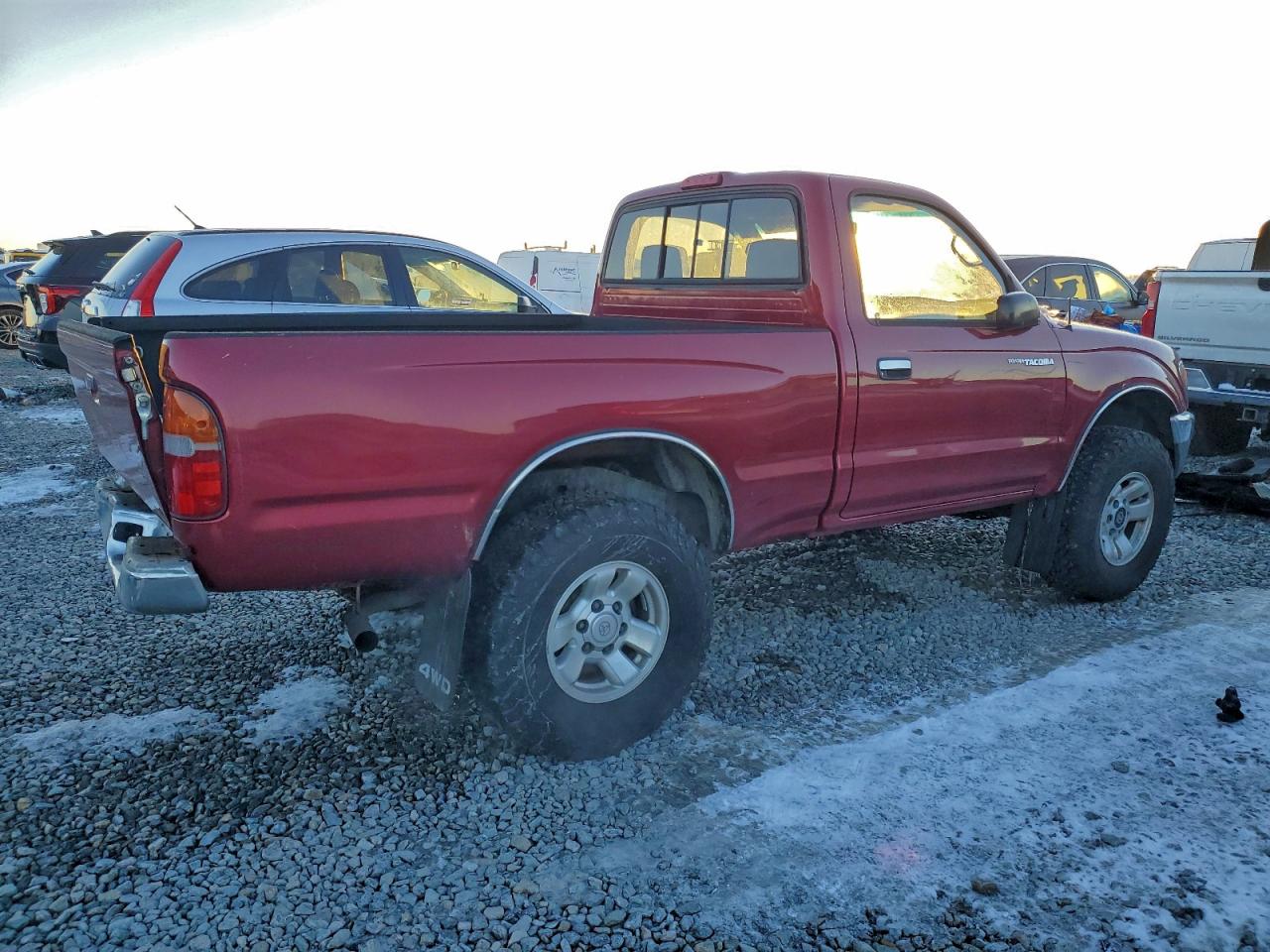 Toyota Tacoma Image 4