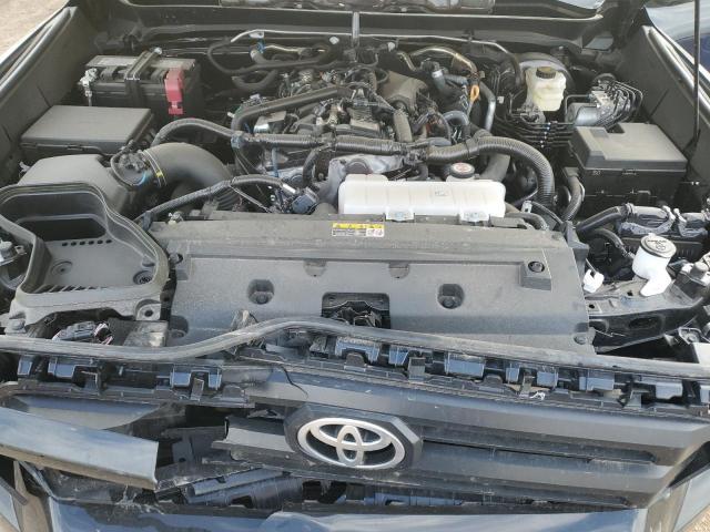 Toyota Tacoma Double Cab Image 11