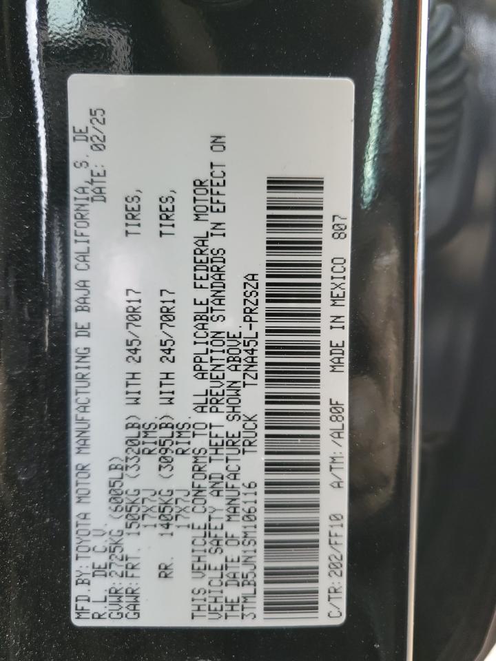 Toyota Tacoma Double Cab Image 12