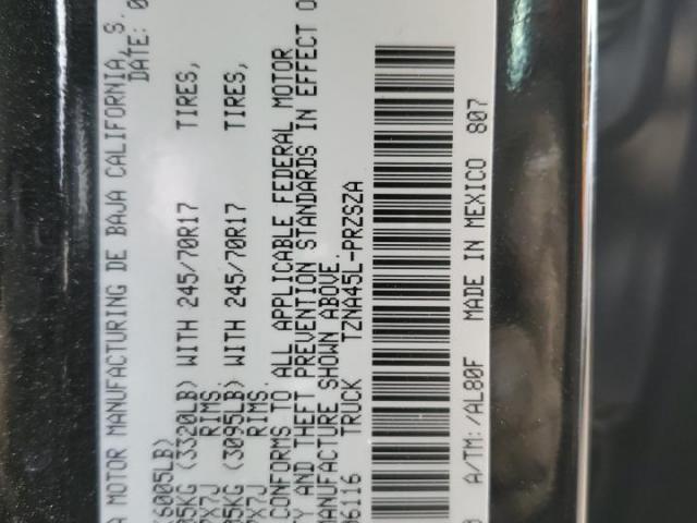 Toyota Tacoma Double Cab Image 12