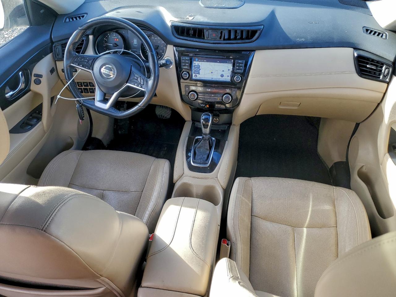 Nissan Rogue S Image 5