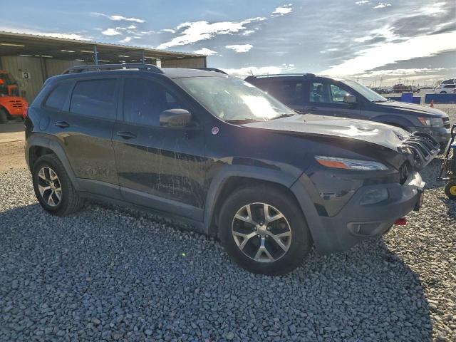 Jeep Cherokee Trailhawk Image 2