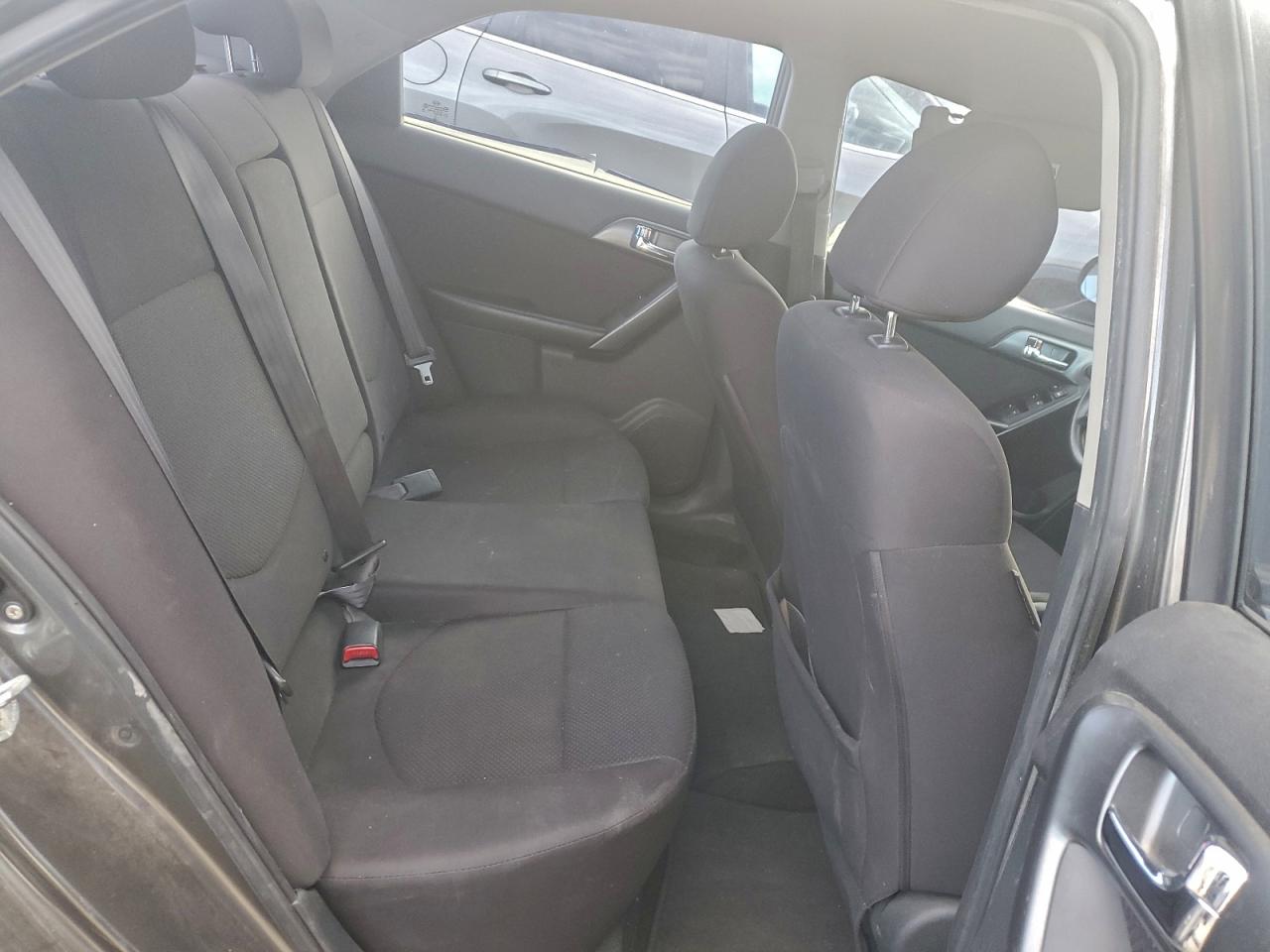 Kia Forte Ex Image 8