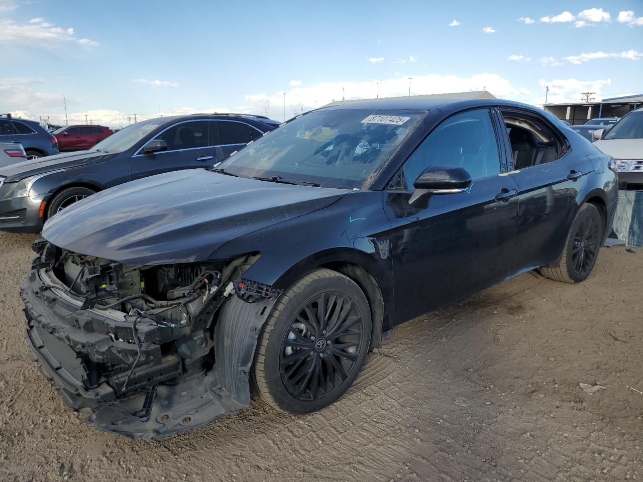 Toyota Camry Se Image 1