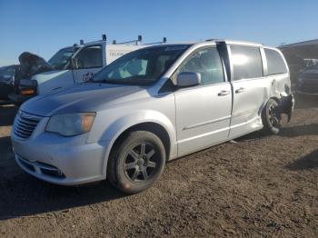  Salvage Chrysler Minivan