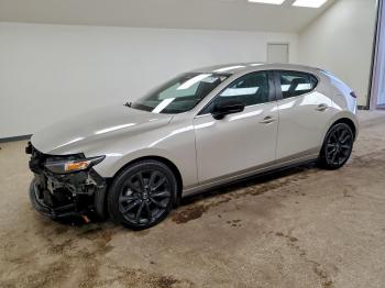  Salvage Mazda 3 Select S