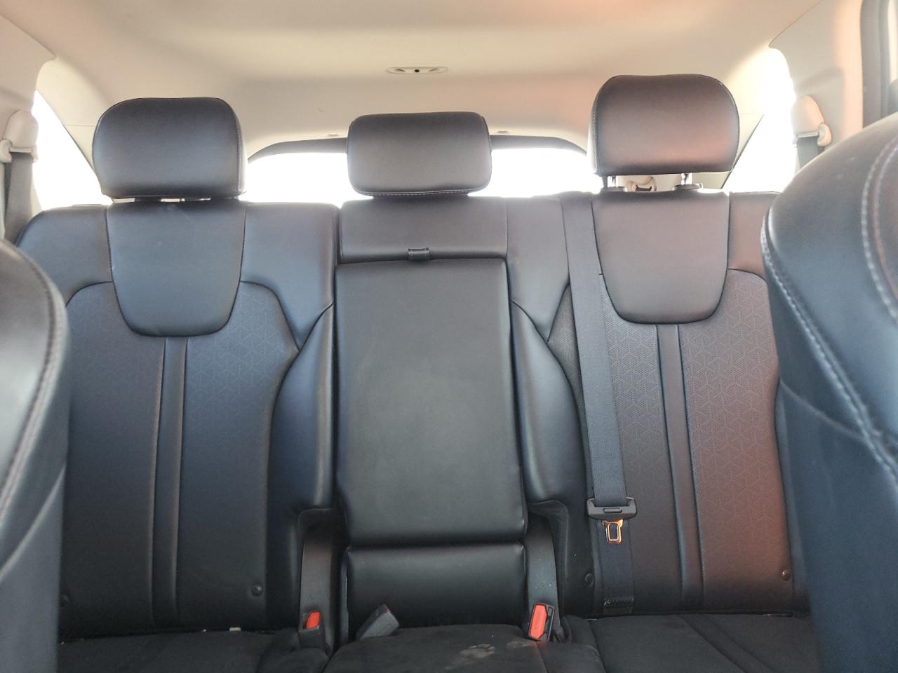 Kia Sorento S Image 8