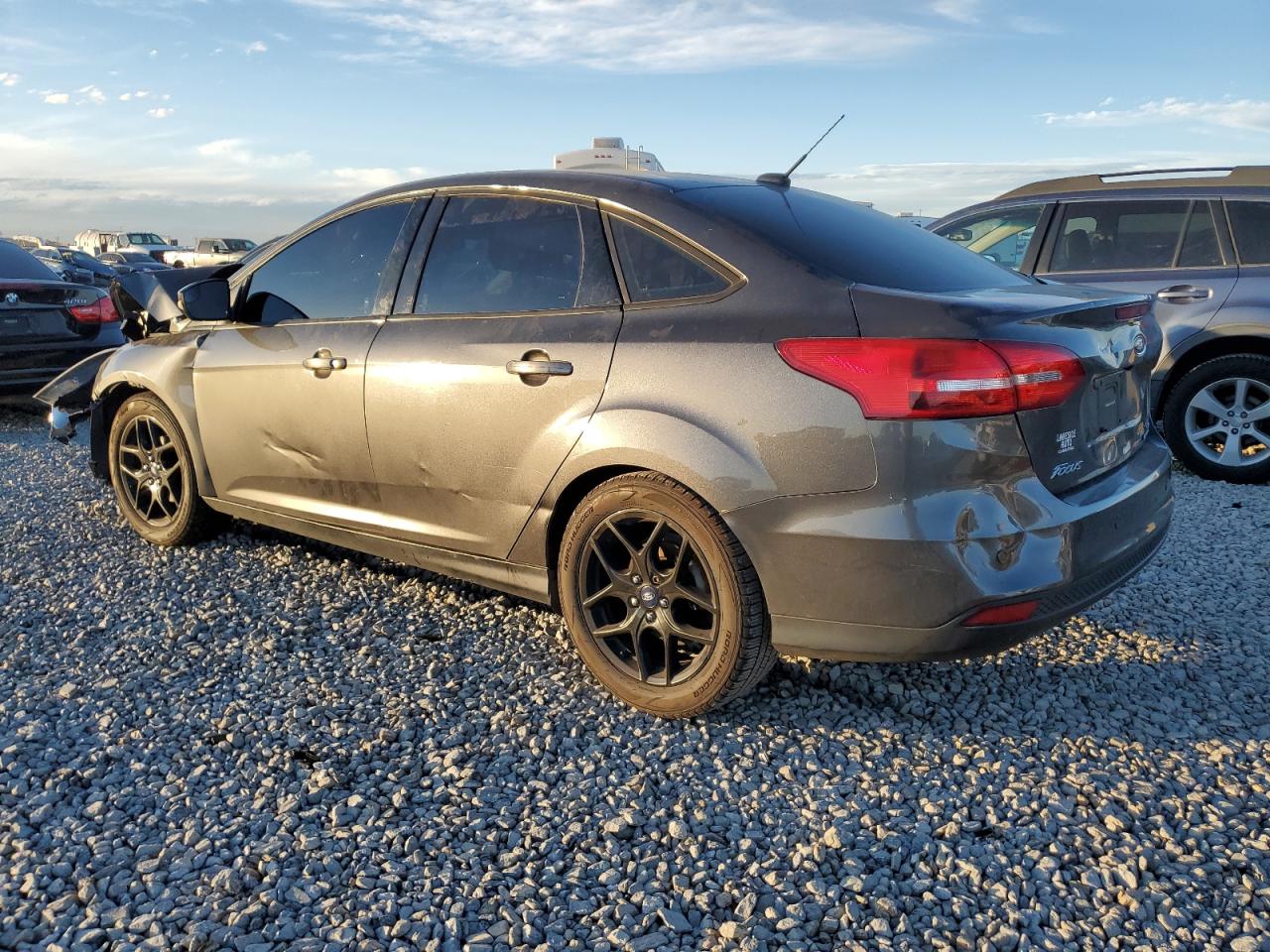 Ford Focus Se Image 11