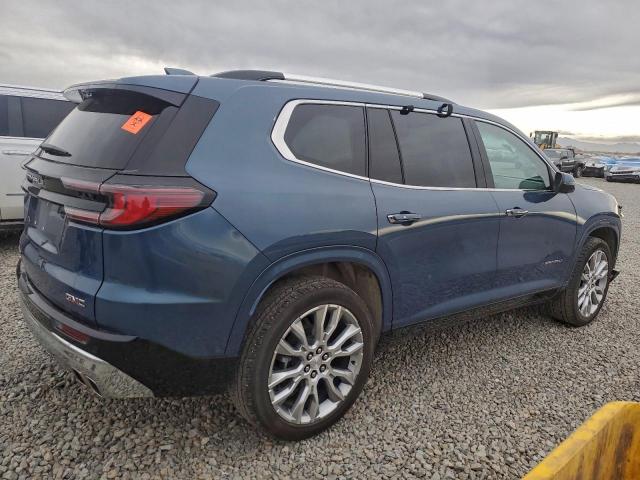 GMC Acadia Denali Image 11