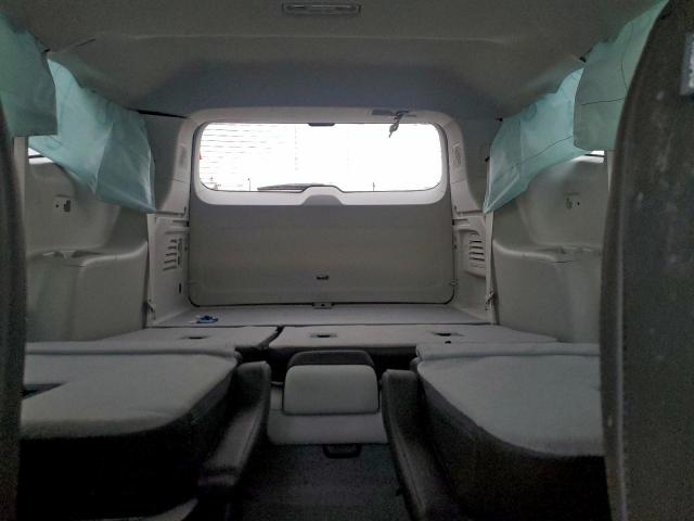 GMC Acadia Denali Image 13