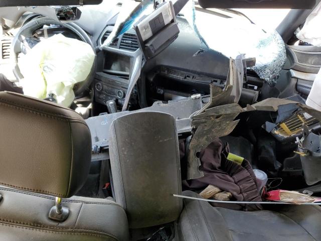 Ford Explorer Xlt Image 8