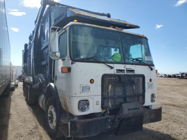 Salvage Autocar Llc Xpeditor W