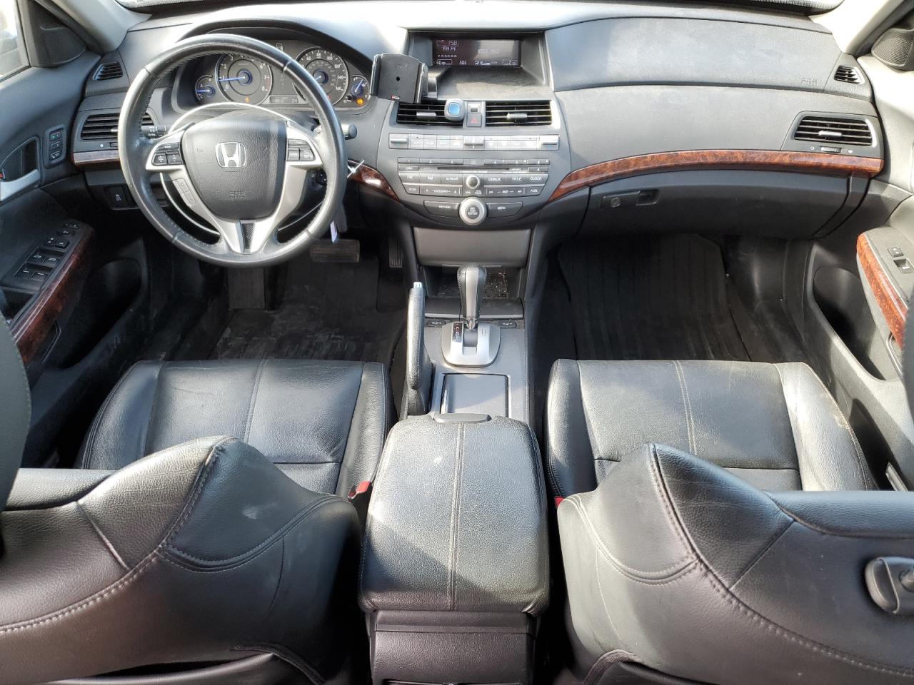 Honda Crosstour Exl Image 9