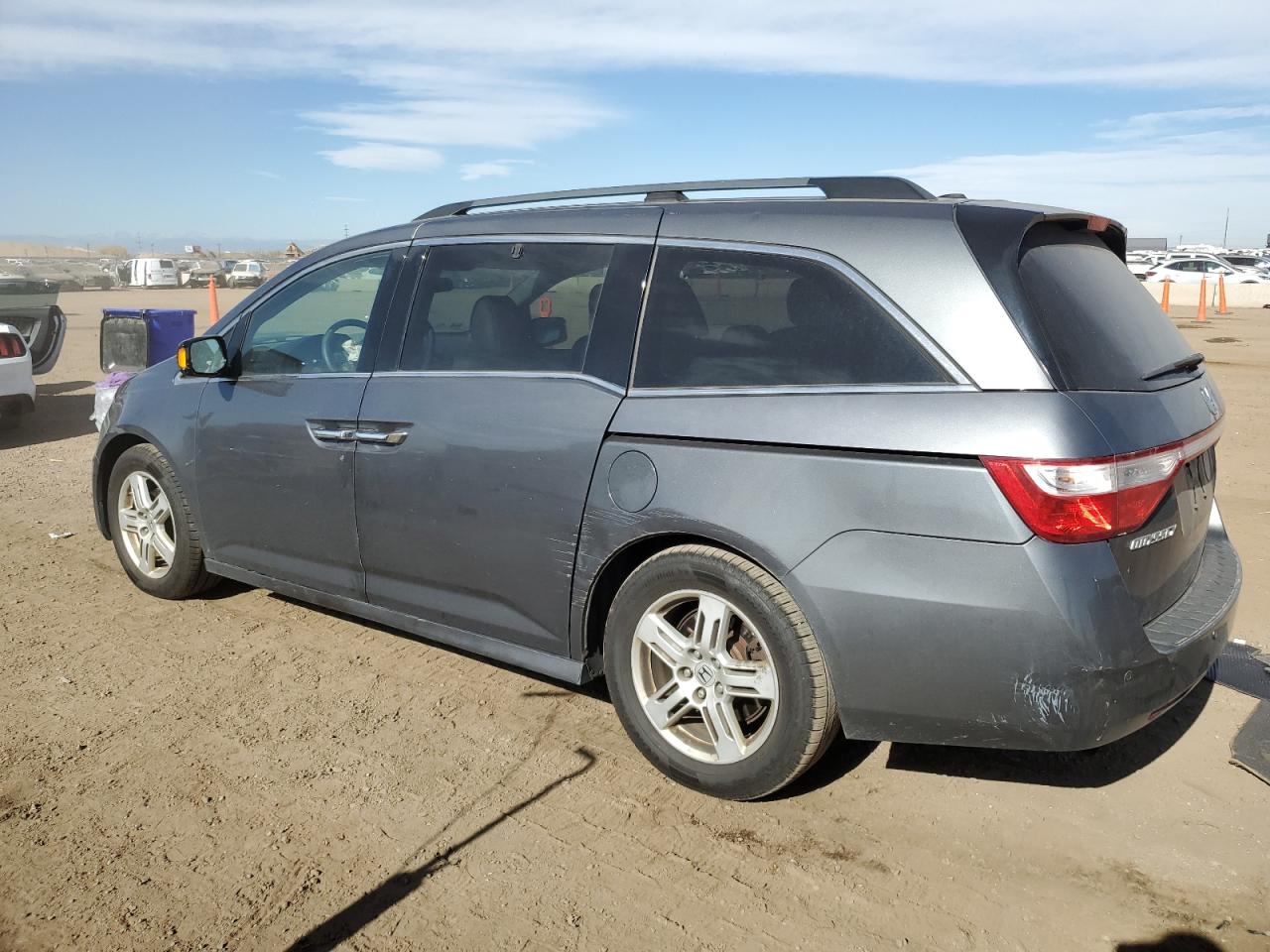 Honda Odyssey Touring Image 6