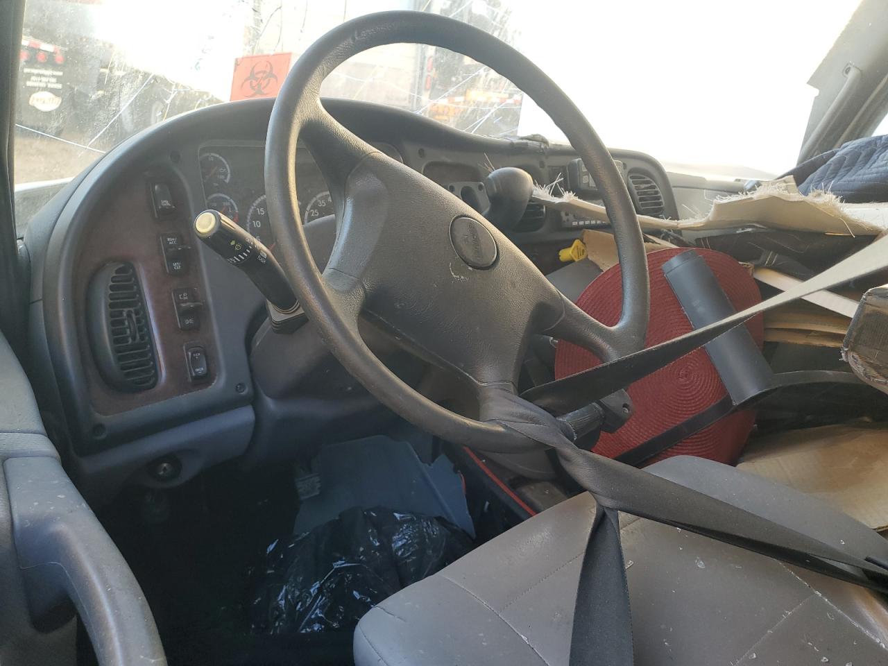 Freightliner M2 106 Medium Duty Image 13