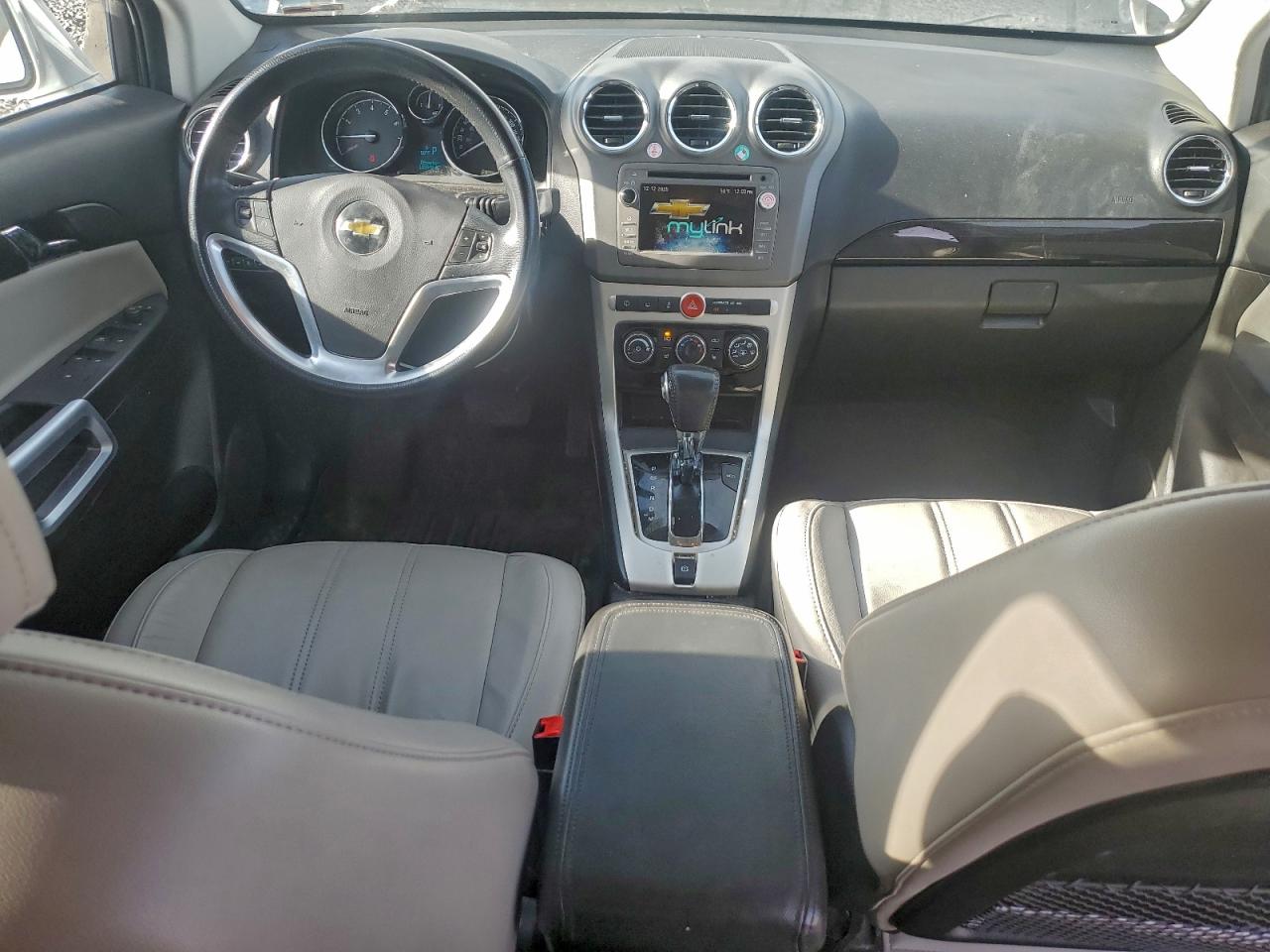 Chevrolet Captiva Ltz Image 3