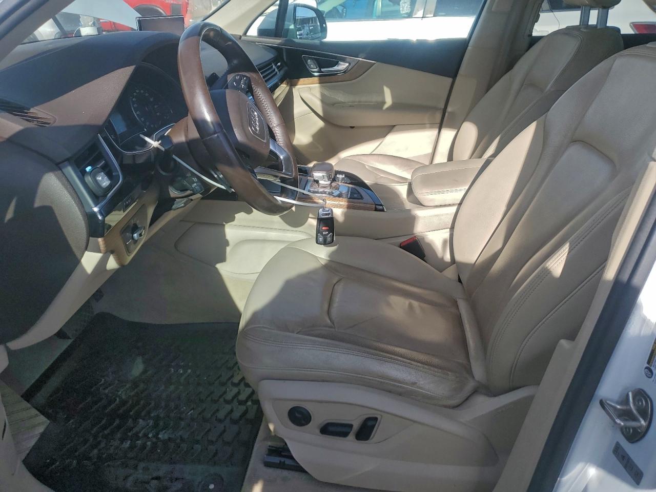 Audi Q7 Premium Image 3