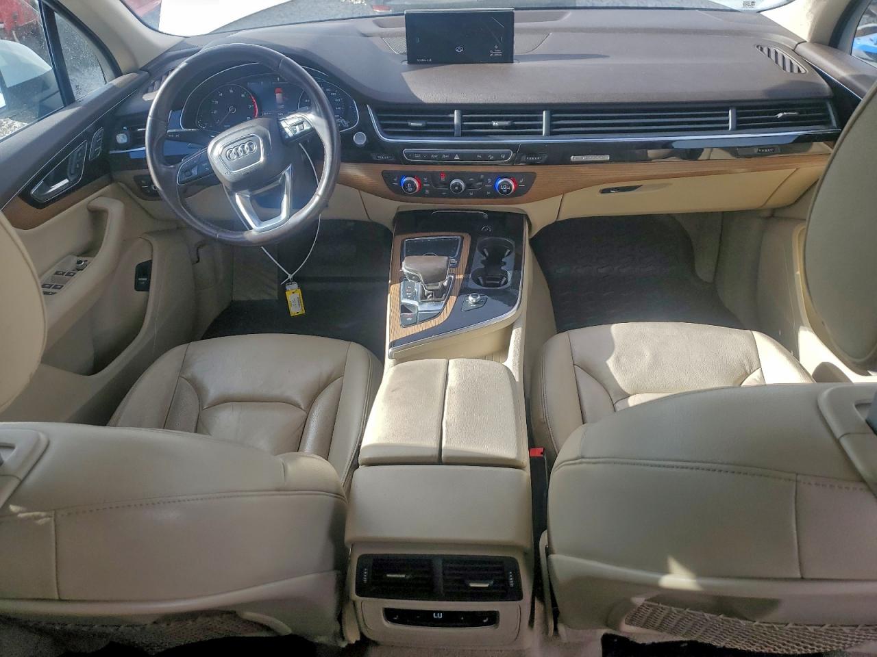 Audi Q7 Premium Image 9