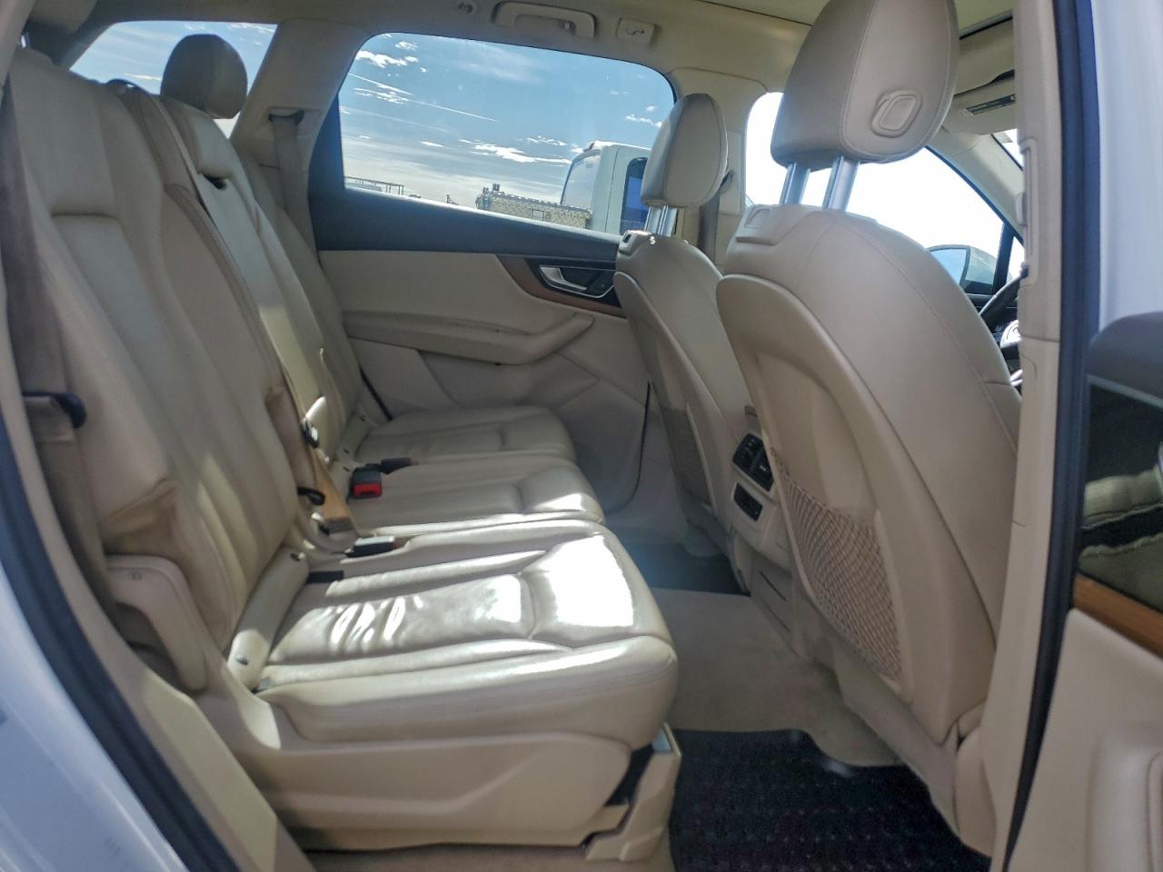Audi Q7 Premium Image 7