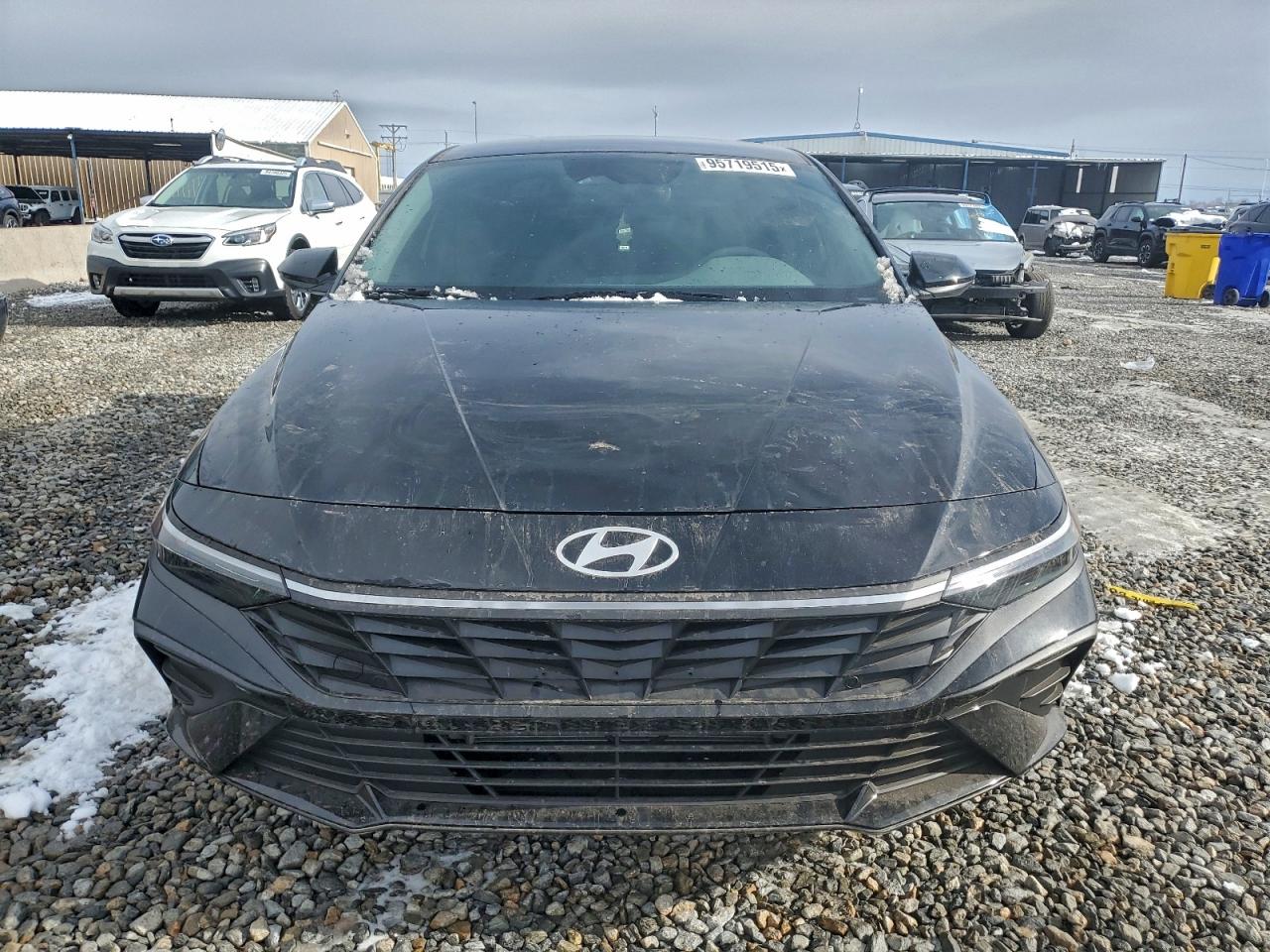 Hyundai ELANTRA Blue Image 8