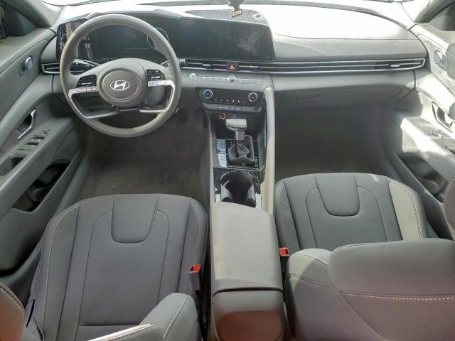 Hyundai ELANTRA Blue Image 11