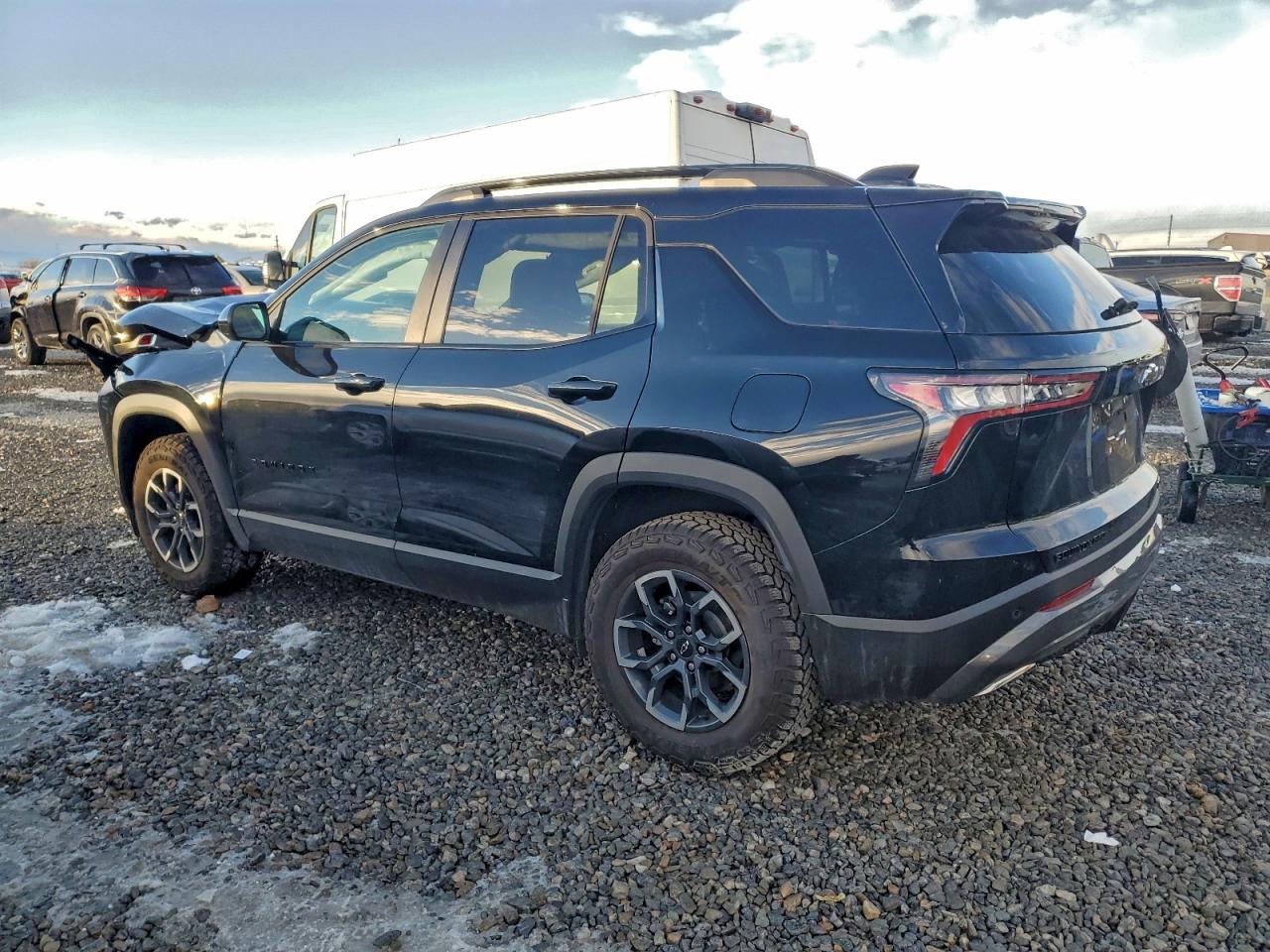 Chevrolet Equinox Activ Image 10