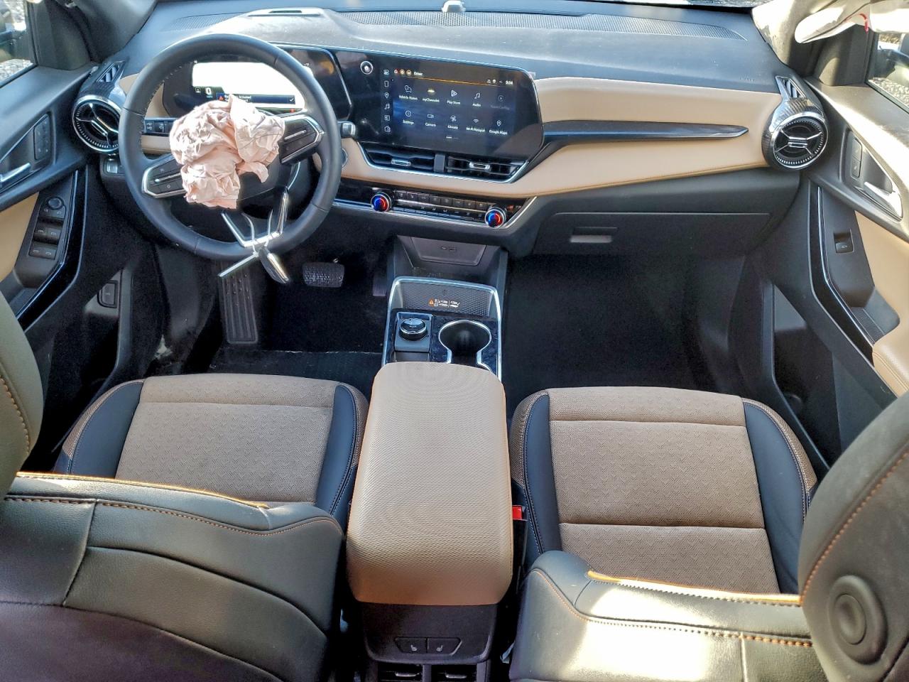 Chevrolet Equinox Activ Image 2