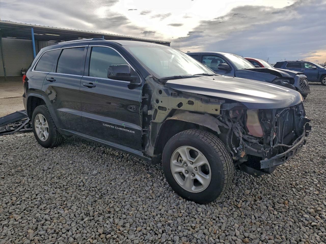 Jeep Grand Cherokee Laredo Image 14