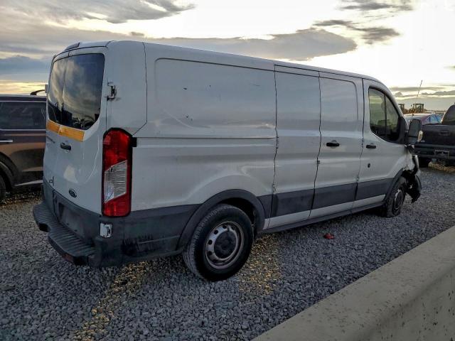 Ford Transit T-150 Image 4