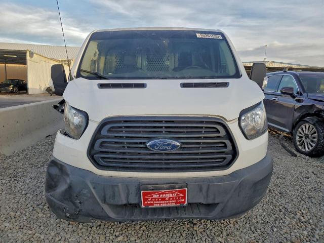 Ford Transit T-150 Image 8