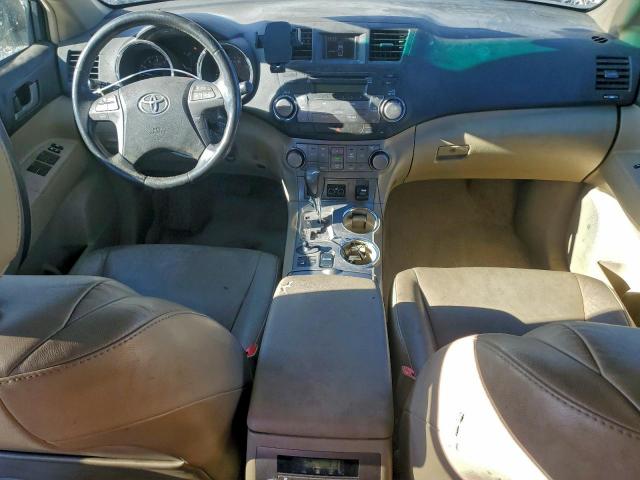 Toyota Highlander Se Image 8